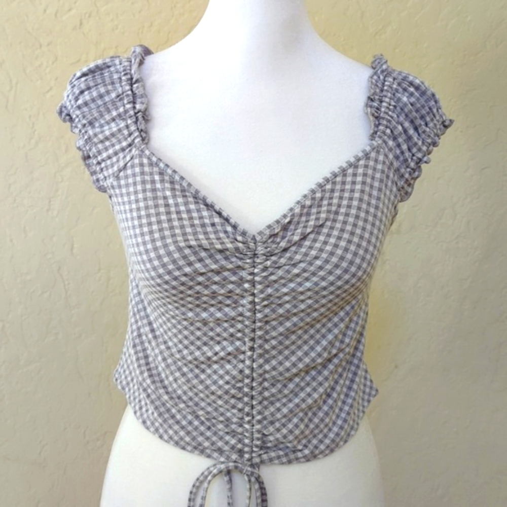URBAN Romantics Gray White Gingham Cinched Milkmaid Crop Top Size Small - Picture 2 of 5